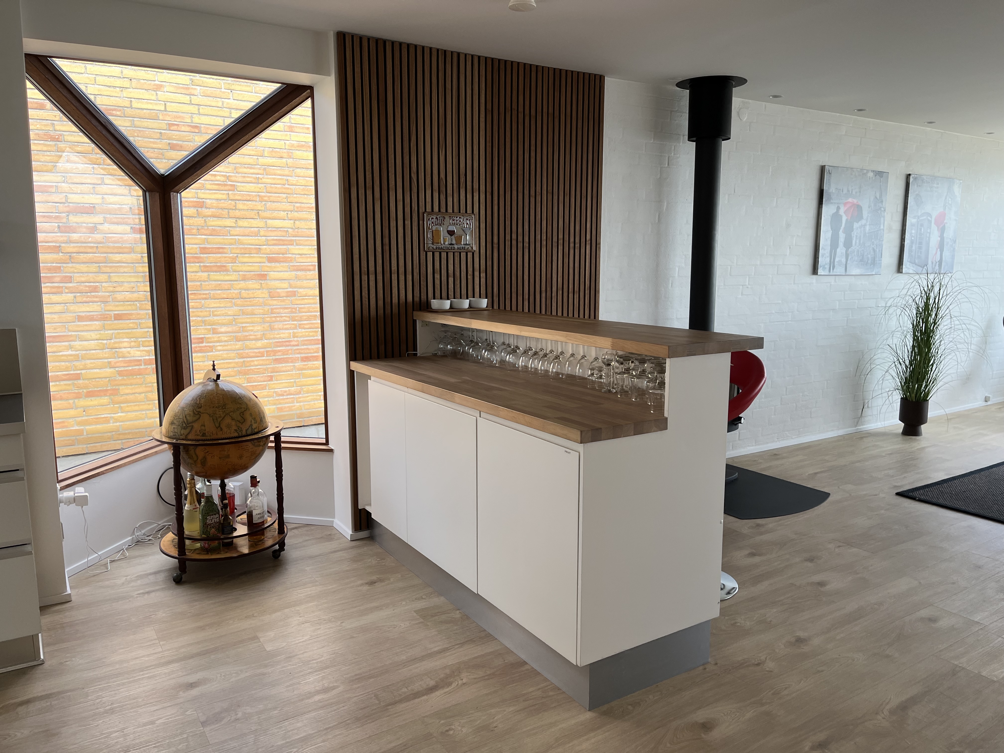 Hyggelig bar